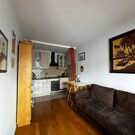 Petit Loft Longchamp Апартаменты *